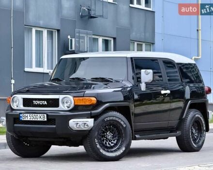 Черный Тойота ФЖ Крузер, объемом двигателя 4 л и пробегом 137 тыс. км за 40900 $, фото 11 на Automoto.ua