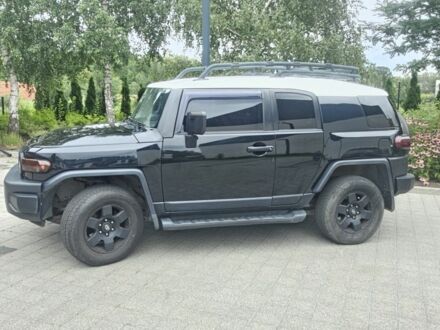 Тойота ФЖ Крузер 2006 в Харькове на Automoto.ua Черный Тойота ФЖ Крузер, объемом двигателя 0 л и пробегом 200 тыс. км за 25000 $, фото 1 на Automoto.ua