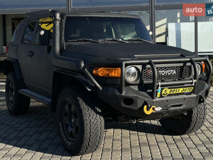 Тойота ФЖ Крузер 2007 в Мукачеве на Automoto.ua Черный Тойота ФЖ Крузер, объемом двигателя 3.96 л и пробегом 199 тыс. км за 28900 $, фото 1 на Automoto.ua