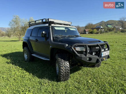 Тойота ФЖ Крузер 2008 в Тячеве на Automoto.ua Черный Тойота ФЖ Крузер, объемом двигателя 3.96 л и пробегом 78 тыс. км за 27500 $, фото 1 на Automoto.ua
