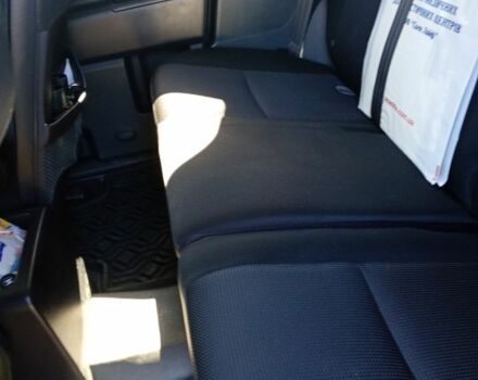 Красный Тойота ФЖ Крузер, объемом двигателя 4 л и пробегом 245 тыс. км за 19500 $, фото 10 на Automoto.ua