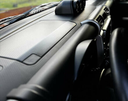 Червоний Тойота ФЖ Крузер, об'ємом двигуна 3.96 л та пробігом 193 тис. км за 29300 $, фото 6 на Automoto.ua