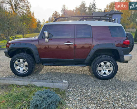 Червоний Тойота ФЖ Крузер, об'ємом двигуна 3.96 л та пробігом 193 тис. км за 29300 $, фото 1 на Automoto.ua