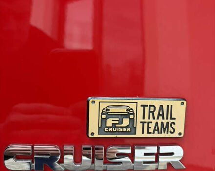 Красный Тойота ФЖ Крузер, объемом двигателя 3.96 л и пробегом 190 тыс. км за 32000 $, фото 7 на Automoto.ua