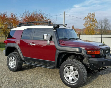 Червоний Тойота ФЖ Крузер, об'ємом двигуна 3.96 л та пробігом 193 тис. км за 29300 $, фото 1 на Automoto.ua