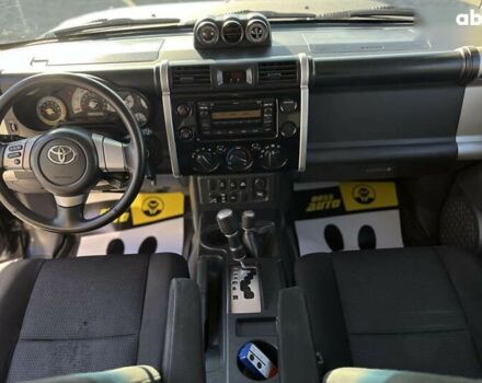 Тойота ФЖ Крузер, об'ємом двигуна 0 л та пробігом 199 тис. км за 28900 $, фото 13 на Automoto.ua