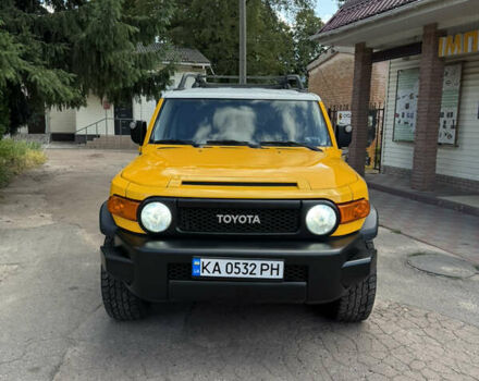 Жовтий Тойота ФЖ Крузер, об'ємом двигуна 4 л та пробігом 211 тис. км за 19999 $, фото 10 на Automoto.ua