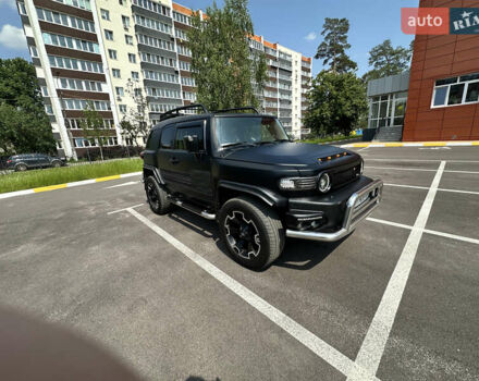 Желтый Тойота ФЖ Крузер, объемом двигателя 3.96 л и пробегом 161 тыс. км за 25900 $, фото 13 на Automoto.ua