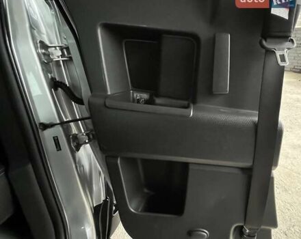 Серый Тойота ФЖ Крузер, объемом двигателя 3.96 л и пробегом 271 тыс. км за 26099 $, фото 22 на Automoto.ua