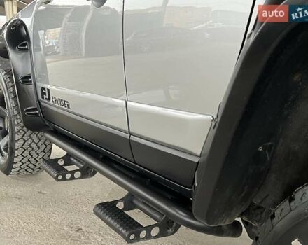 Серый Тойота ФЖ Крузер, объемом двигателя 3.96 л и пробегом 271 тыс. км за 26099 $, фото 11 на Automoto.ua