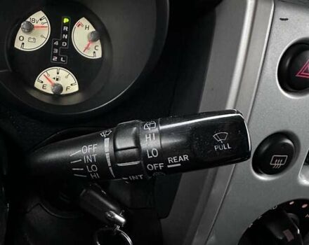 Серый Тойота ФЖ Крузер, объемом двигателя 3.96 л и пробегом 403 тыс. км за 18290 $, фото 18 на Automoto.ua