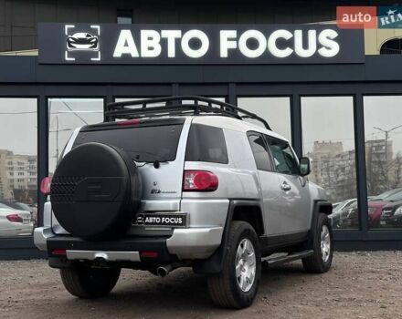 Серый Тойота ФЖ Крузер, объемом двигателя 3.96 л и пробегом 403 тыс. км за 18290 $, фото 7 на Automoto.ua