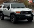Серый Тойота ФЖ Крузер, объемом двигателя 3.96 л и пробегом 235 тыс. км за 19000 $, фото 5 на Automoto.ua