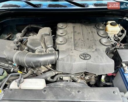 Синій Тойота ФЖ Крузер, об'ємом двигуна 4 л та пробігом 130 тис. км за 32000 $, фото 17 на Automoto.ua
