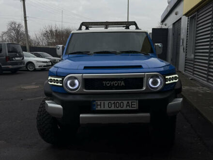 Синий Тойота ФЖ Крузер, объемом двигателя 3.96 л и пробегом 210 тыс. км за 21999 $, фото 1 на Automoto.ua