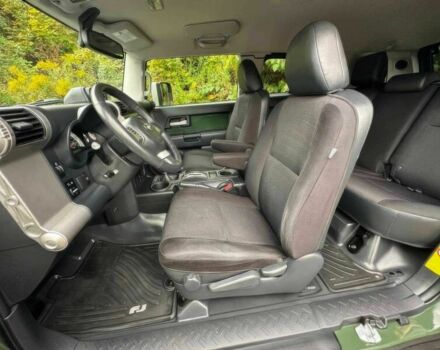 Зеленый Тойота ФЖ Крузер, объемом двигателя 4 л и пробегом 83 тыс. км за 4500 $, фото 8 на Automoto.ua