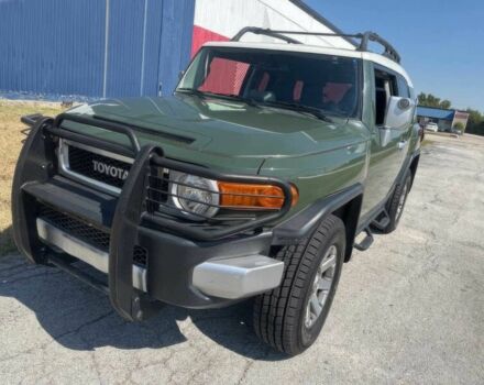 Зелений Тойота ФЖ Крузер, об'ємом двигуна 4 л та пробігом 87 тис. км за 8700 $, фото 2 на Automoto.ua