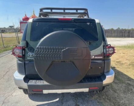 Зелений Тойота ФЖ Крузер, об'ємом двигуна 4 л та пробігом 87 тис. км за 8700 $, фото 6 на Automoto.ua