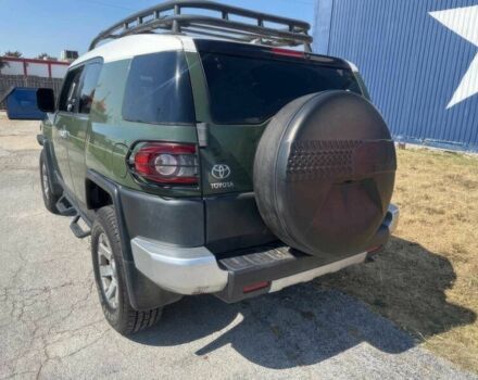 Зелений Тойота ФЖ Крузер, об'ємом двигуна 4 л та пробігом 87 тис. км за 8700 $, фото 7 на Automoto.ua