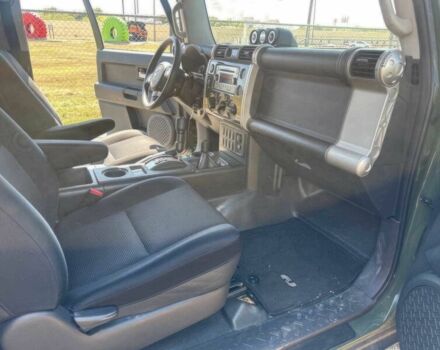 Зелений Тойота ФЖ Крузер, об'ємом двигуна 4 л та пробігом 87 тис. км за 8700 $, фото 9 на Automoto.ua