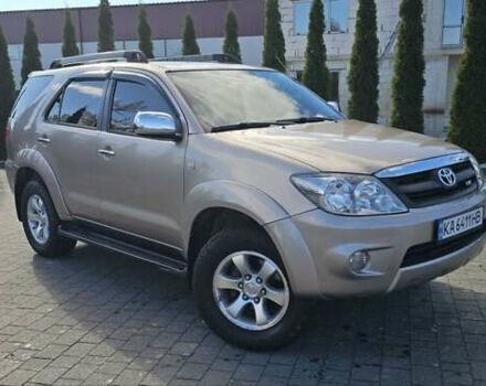 Тойота Фортунер 2006 в Надворной на Automoto.ua Бежевый Тойота Фортунер, объемом двигателя 4 л и пробегом 176 тыс. км за 9500 $, фото 12 на Automoto.ua