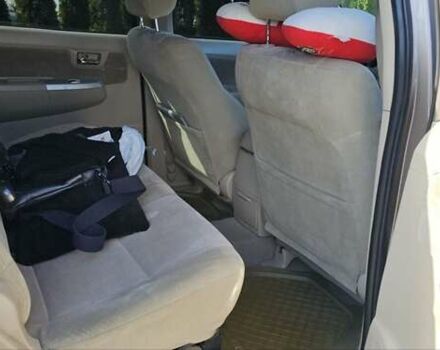 Тойота Фортунер 2006 в Надворной на Automoto.ua Бежевый Тойота Фортунер, объемом двигателя 4 л и пробегом 176 тыс. км за 9500 $, фото 2 на Automoto.ua