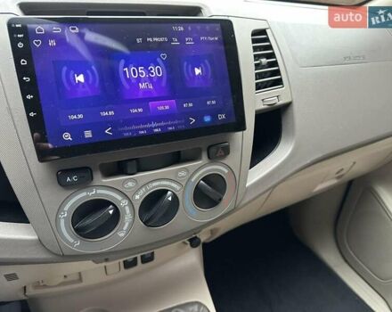 Бежевий Тойота Фортунер, об'ємом двигуна 2.7 л та пробігом 178 тис. км за 11300 $, фото 13 на Automoto.ua