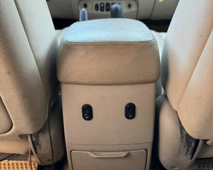 Черный Тойота Фортунер, объемом двигателя 3.96 л и пробегом 335 тыс. км за 14000 $, фото 20 на Automoto.ua