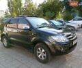 Черный Тойота Фортунер, объемом двигателя 2.98 л и пробегом 280 тыс. км за 11500 $, фото 3 на Automoto.ua