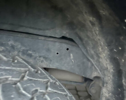 Черный Тойота Фортунер, объемом двигателя 2.7 л и пробегом 351 тыс. км за 12700 $, фото 11 на Automoto.ua