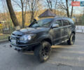 Черный Тойота Фортунер, объемом двигателя 3.96 л и пробегом 335 тыс. км за 14000 $, фото 9 на Automoto.ua