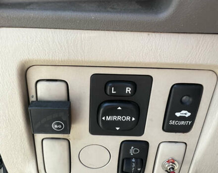 Черный Тойота Фортунер, объемом двигателя 2.69 л и пробегом 178 тыс. км за 12300 $, фото 9 на Automoto.ua