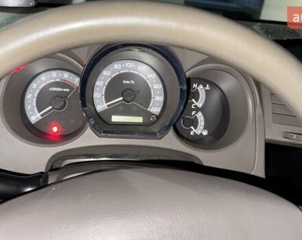 Черный Тойота Фортунер, объемом двигателя 2.7 л и пробегом 205 тыс. км за 11500 $, фото 15 на Automoto.ua