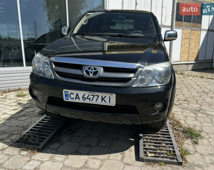 Черный Тойота Фортунер, объемом двигателя 2.69 л и пробегом 178 тыс. км за 12300 $, фото 12 на Automoto.ua