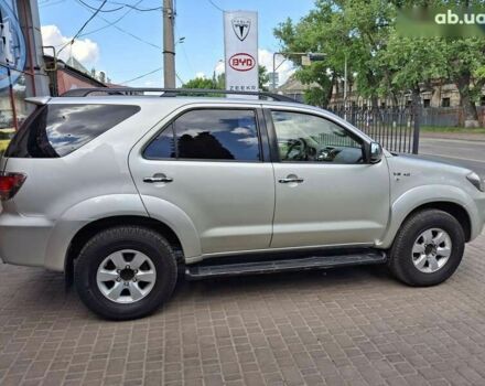 Тойота Фортунер, объемом двигателя 0 л и пробегом 355 тыс. км за 11500 $, фото 7 на Automoto.ua