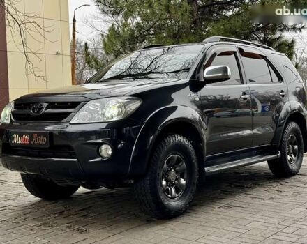 Тойота Фортунер, об'ємом двигуна 0 л та пробігом 210 тис. км за 11800 $, фото 1 на Automoto.ua