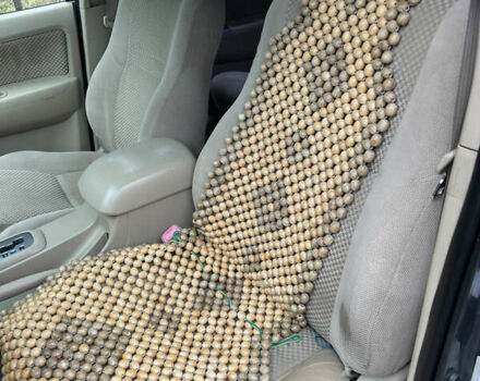 Сірий Тойота Фортунер, об'ємом двигуна 4 л та пробігом 369 тис. км за 9999 $, фото 17 на Automoto.ua