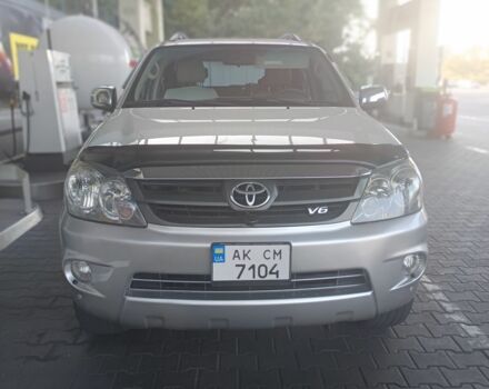 Тойота Фортунер 2006 в Одессе на Automoto.ua Серый Тойота Фортунер, объемом двигателя 3 л и пробегом 192 тыс. км за 11200 $, фото 6 на Automoto.ua