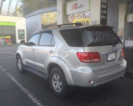 Тойота Фортунер 2006 в Одессе на Automoto.ua Серый Тойота Фортунер, объемом двигателя 3 л и пробегом 192 тыс. км за 11200 $, фото 5 на Automoto.ua