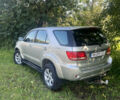 Серый Тойота Фортунер, объемом двигателя 2.69 л и пробегом 220 тыс. км за 10000 $, фото 2 на Automoto.ua