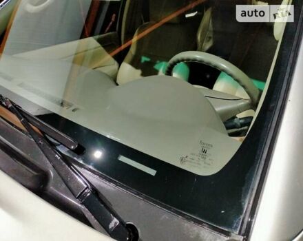 Серый Тойота Фортунер, объемом двигателя 2.69 л и пробегом 538 тыс. км за 9696 $, фото 2 на Automoto.ua