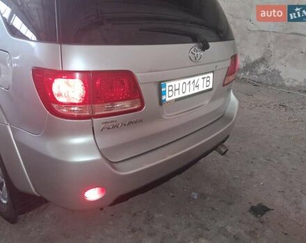 Сірий Тойота Фортунер, об'ємом двигуна 2.69 л та пробігом 360 тис. км за 8500 $, фото 11 на Automoto.ua