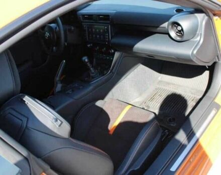 Оранжевый Тойота ГТ 86, объемом двигателя 2.4 л и пробегом 2 тыс. км за 10000 $, фото 18 на Automoto.ua