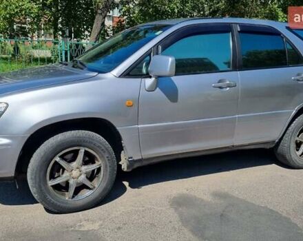 Сірий Тойота Харріер, об'ємом двигуна 3 л та пробігом 243 тис. км за 9500 $, фото 5 на Automoto.ua