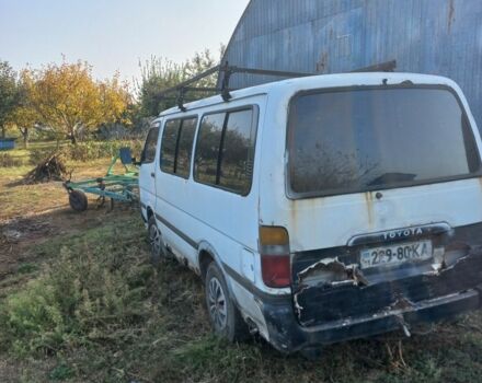 Білий Тойота Хіасє, об'ємом двигуна 2 л та пробігом 500 тис. км за 900 $, фото 6 на Automoto.ua