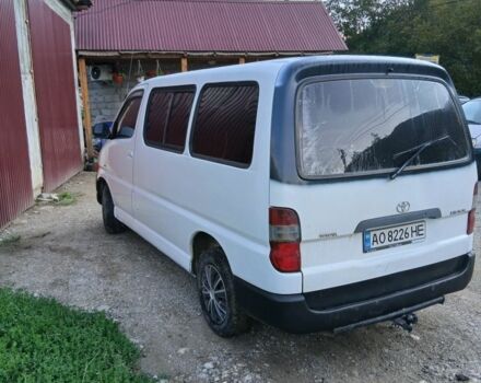 Білий Тойота Хіасє, об'ємом двигуна 2.5 л та пробігом 400 тис. км за 3800 $, фото 2 на Automoto.ua