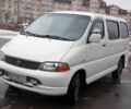 Белый Тойота Хиасе, объемом двигателя 2.5 л и пробегом 392 тыс. км за 9200 $, фото 1 на Automoto.ua