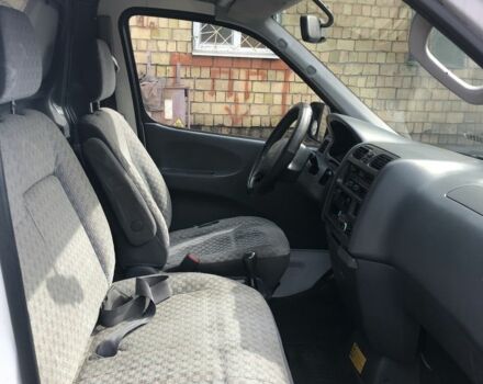 Белый Тойота Хиасе, объемом двигателя 2.5 л и пробегом 410 тыс. км за 9999 $, фото 6 на Automoto.ua