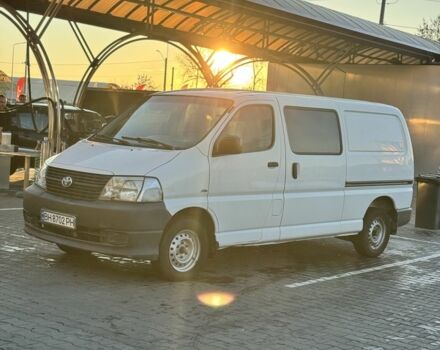 Белый Тойота Хиасе, объемом двигателя 2.5 л и пробегом 267 тыс. км за 5200 $, фото 2 на Automoto.ua