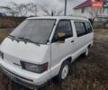 Белый Тойота Хиасе, объемом двигателя 0 л и пробегом 200 тыс. км за 3200 $, фото 1 на Automoto.ua